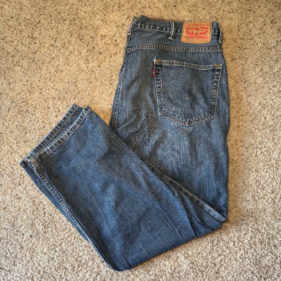 Levis 550 W42 L30 Distressed Blue Denim Jeans - Picture 1 of 14